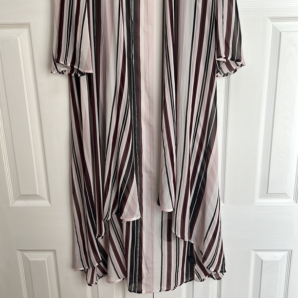 Torrid Striped Kimono - Picture 2 of 3